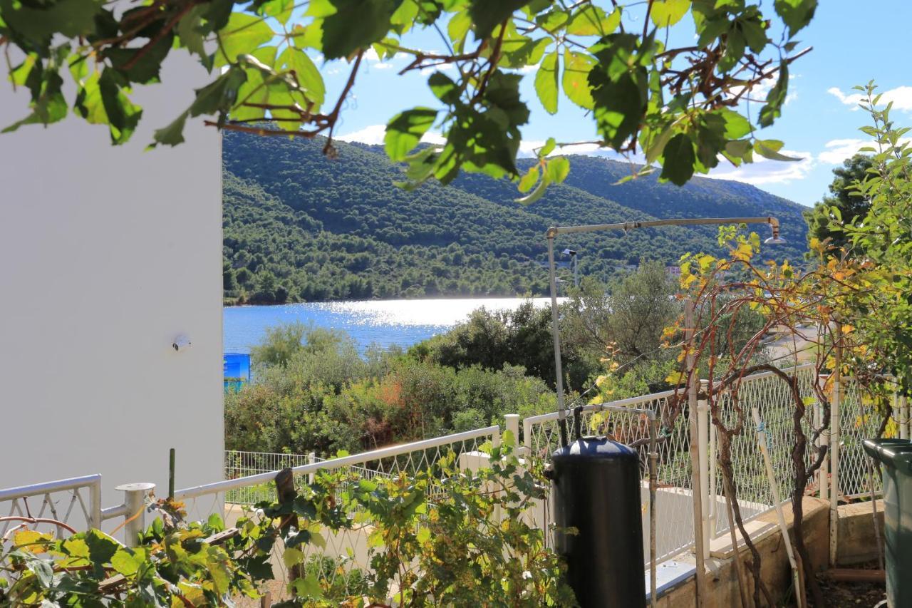 Apartments By The Sea Grebastica, Sibenik - 471 Exterior photo